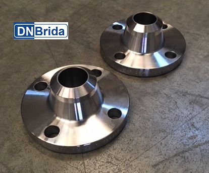Brida con cuello Welding neck B16.5<br>2" (DN50) class 150 Lb <br>Material: acero al carbono A350 LF2